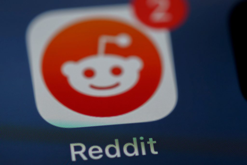 closeup of reddit icon